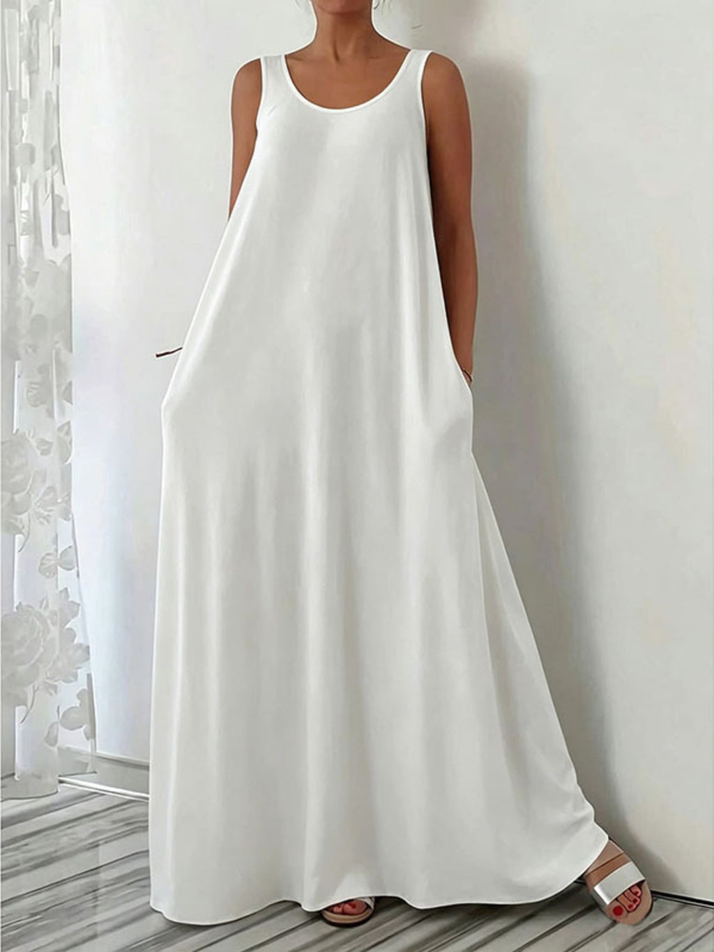 Sleeveless Maxi Dress with Pockets